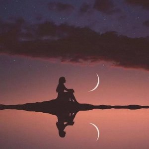 把老太婆日出水了
